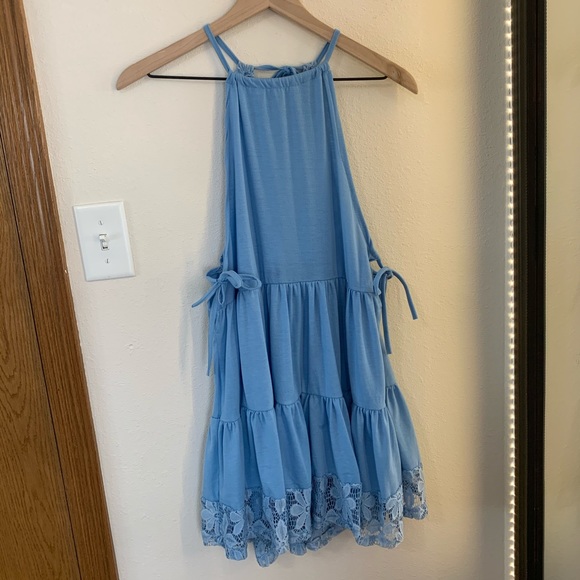 Dresses & Skirts - Blue lace dress